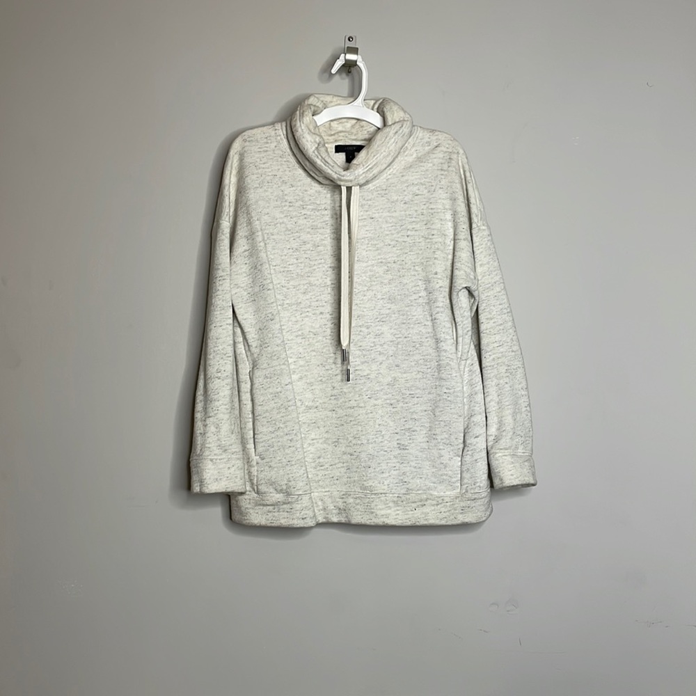 Speckled JCrew sweatshirt. Perfect for lounging or to run errands.